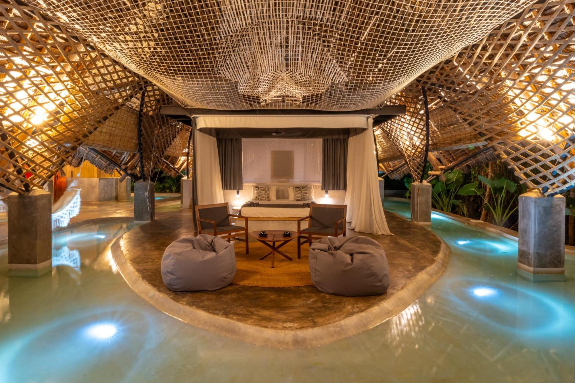Bamboo Zanzibar جامبياني